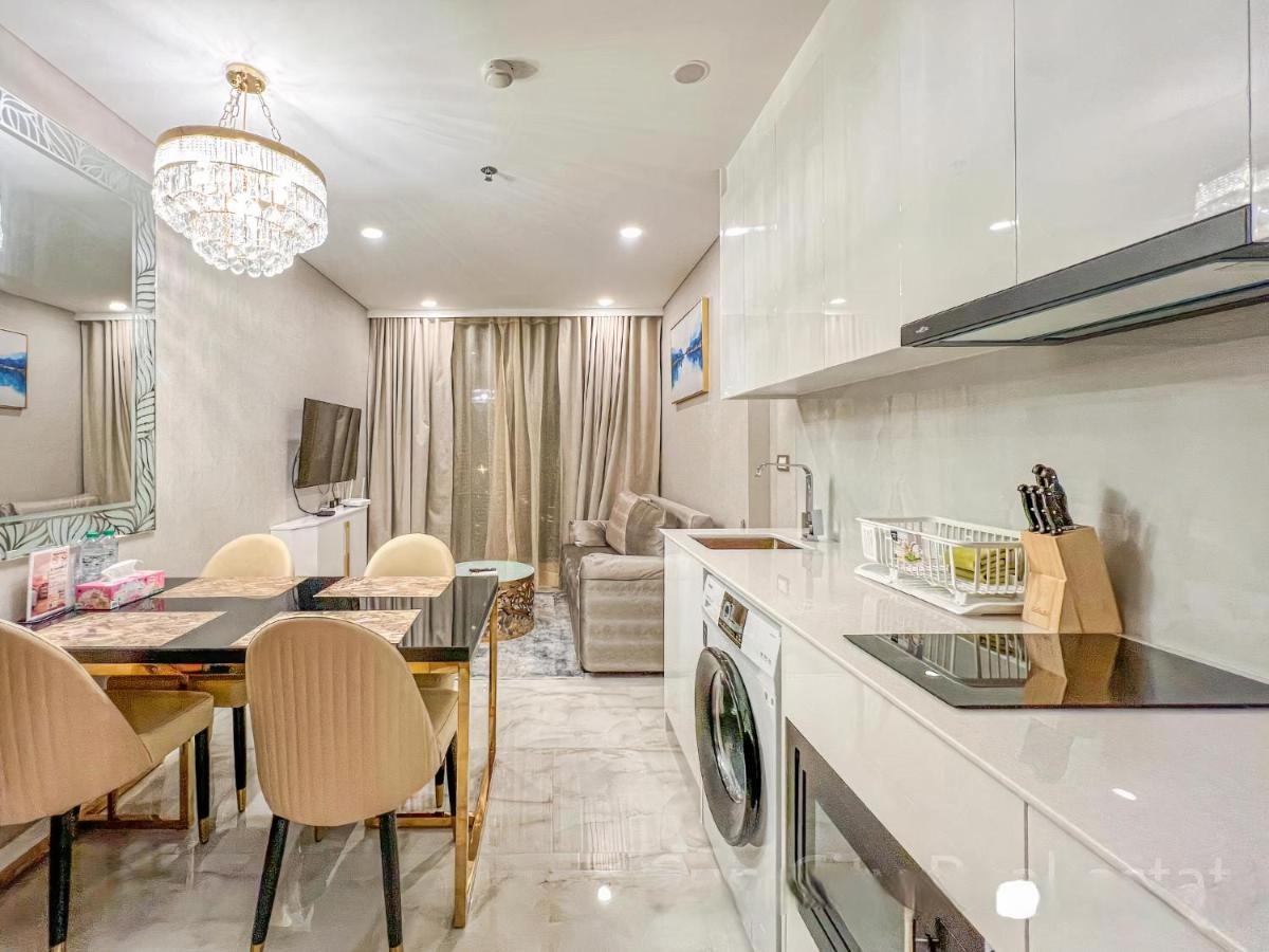 Luxury Sea View Room Beach Front Luxury Jomtien Beach Exteriör bild
